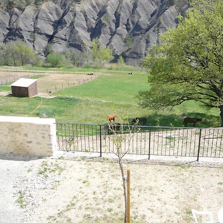 La Ferme De Valauris Bed & Breakfast Sisteron Ngoại thất bức ảnh