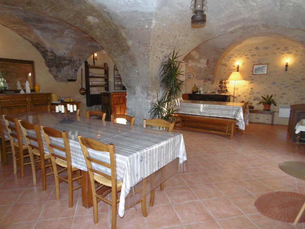 La Ferme De Valauris Bed & Breakfast Sisteron Ngoại thất bức ảnh