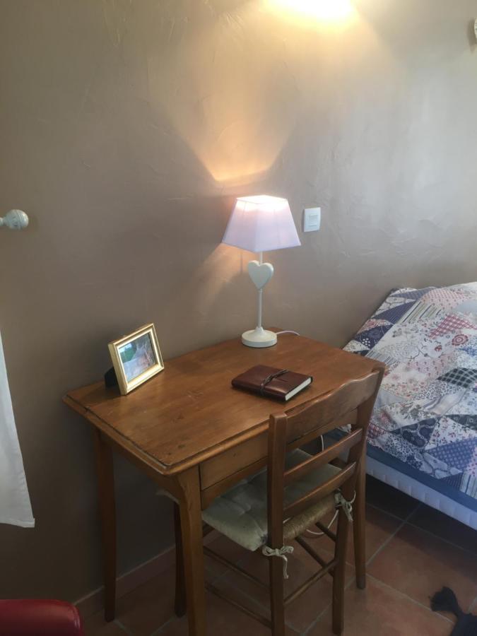 La Ferme De Valauris Bed & Breakfast Sisteron Ngoại thất bức ảnh