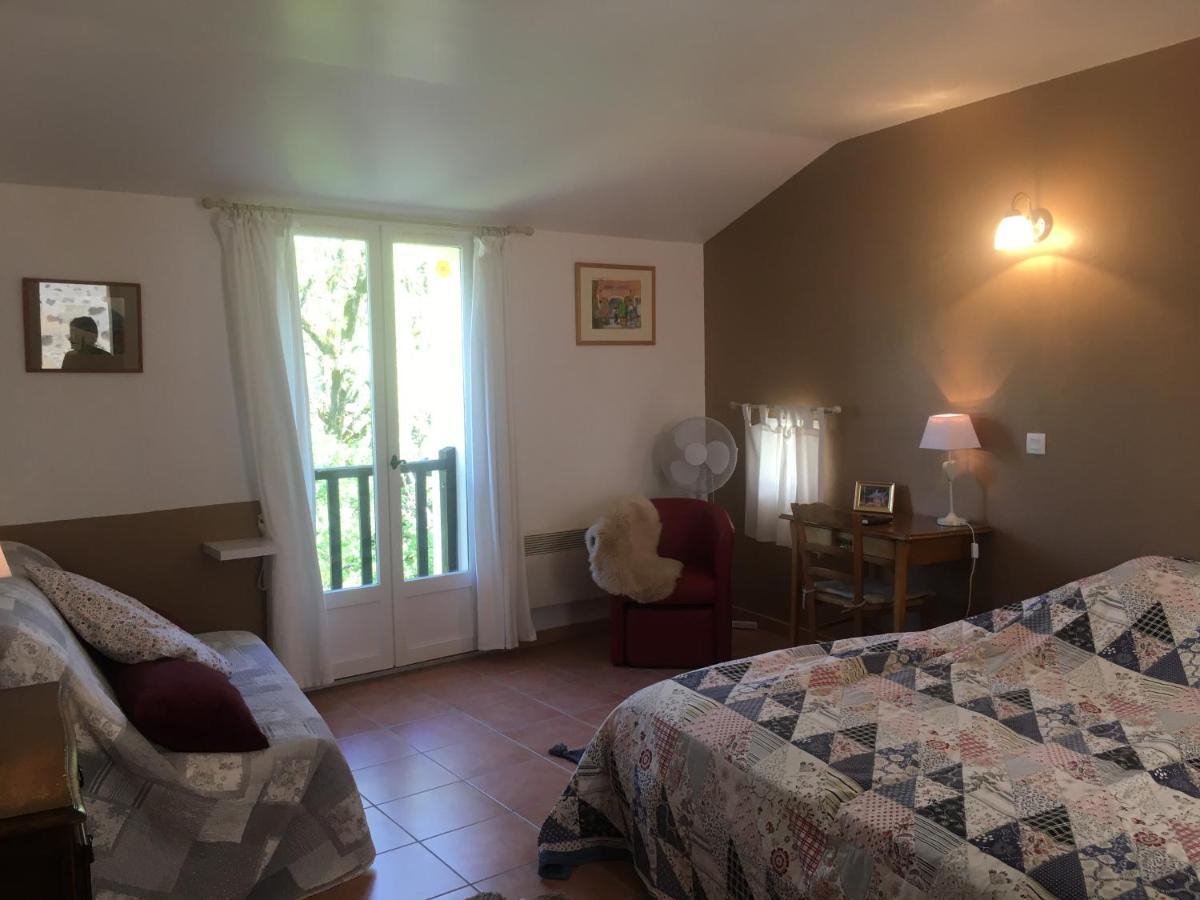 La Ferme De Valauris Bed & Breakfast Sisteron Ngoại thất bức ảnh